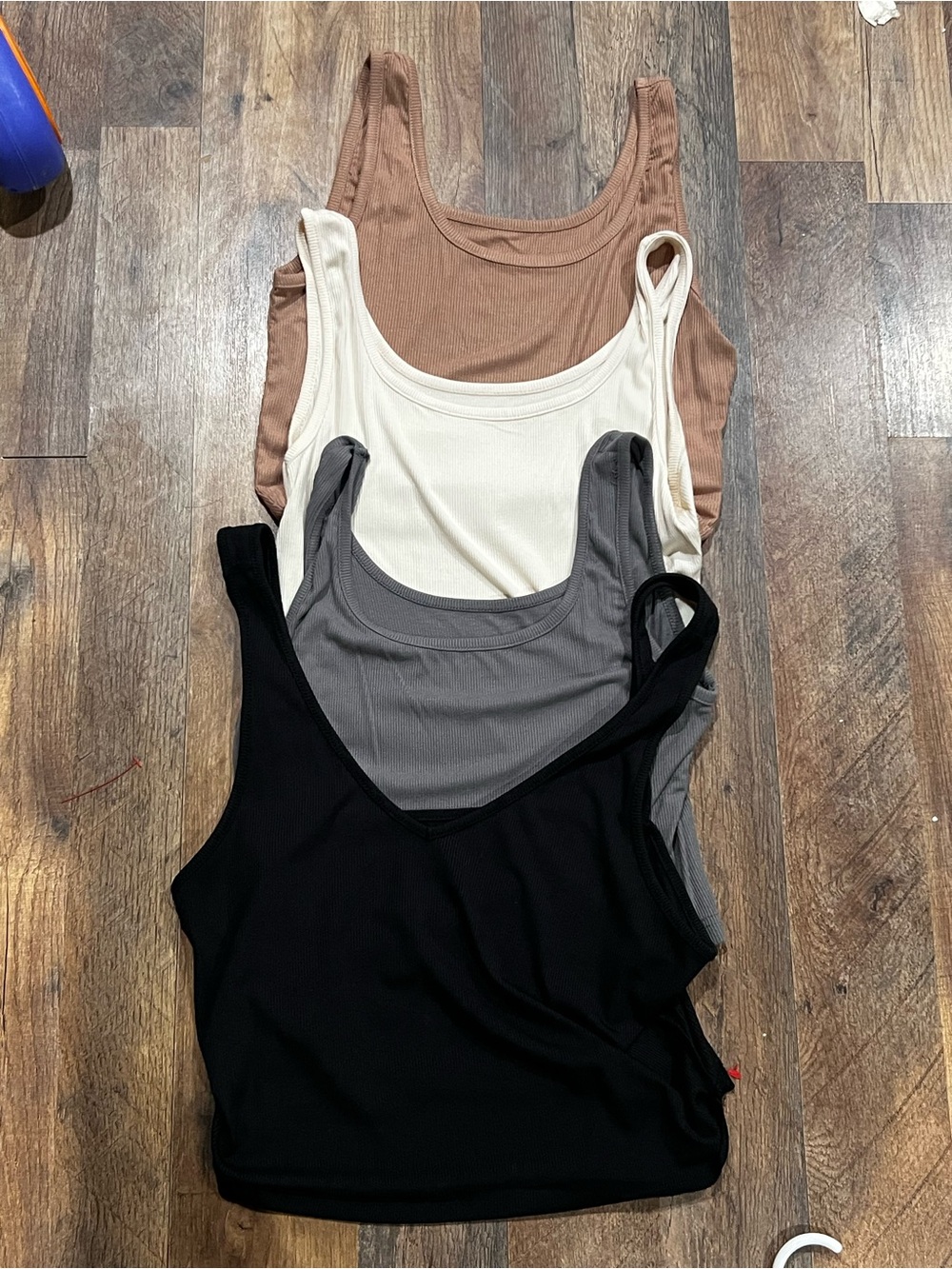 SHEIN Pack Scoop Neck Tank Tops - Black, Gray, Cream, Taupe